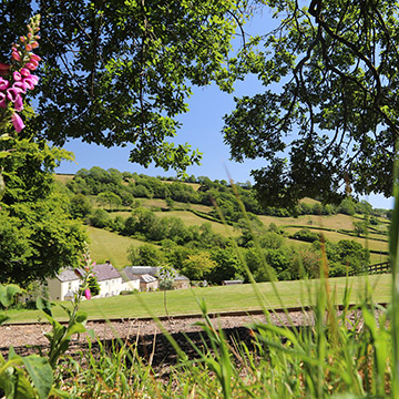 Lower Knapp Farm sits in an idyllic setting